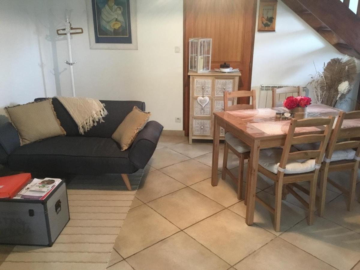 Margouet-Meymes Gite Studio Duplex A La Campagne Au Calme Assure المظهر الخارجي الصورة
