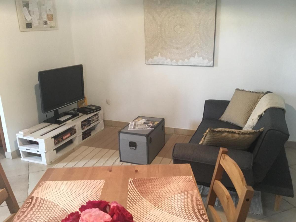 Margouet-Meymes Gite Studio Duplex A La Campagne Au Calme Assure المظهر الخارجي الصورة